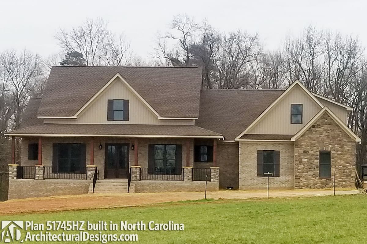 build gallery item - House Plan 51745HZ Comes to Life in Virginia