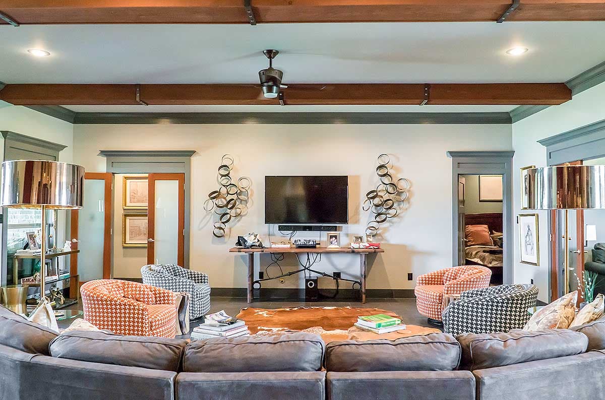 Plan 70530MK: 4 Bed Southern Craftsman with Side-Load Garage - 2676 Sq Ft - Image #8 - Craftsman, Rustic, Southern