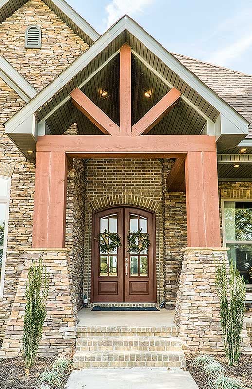 Plan 70530MK: 4 Bed Southern Craftsman with Side-Load Garage - 2676 Sq Ft - Image #6 - Craftsman, Rustic, Southern