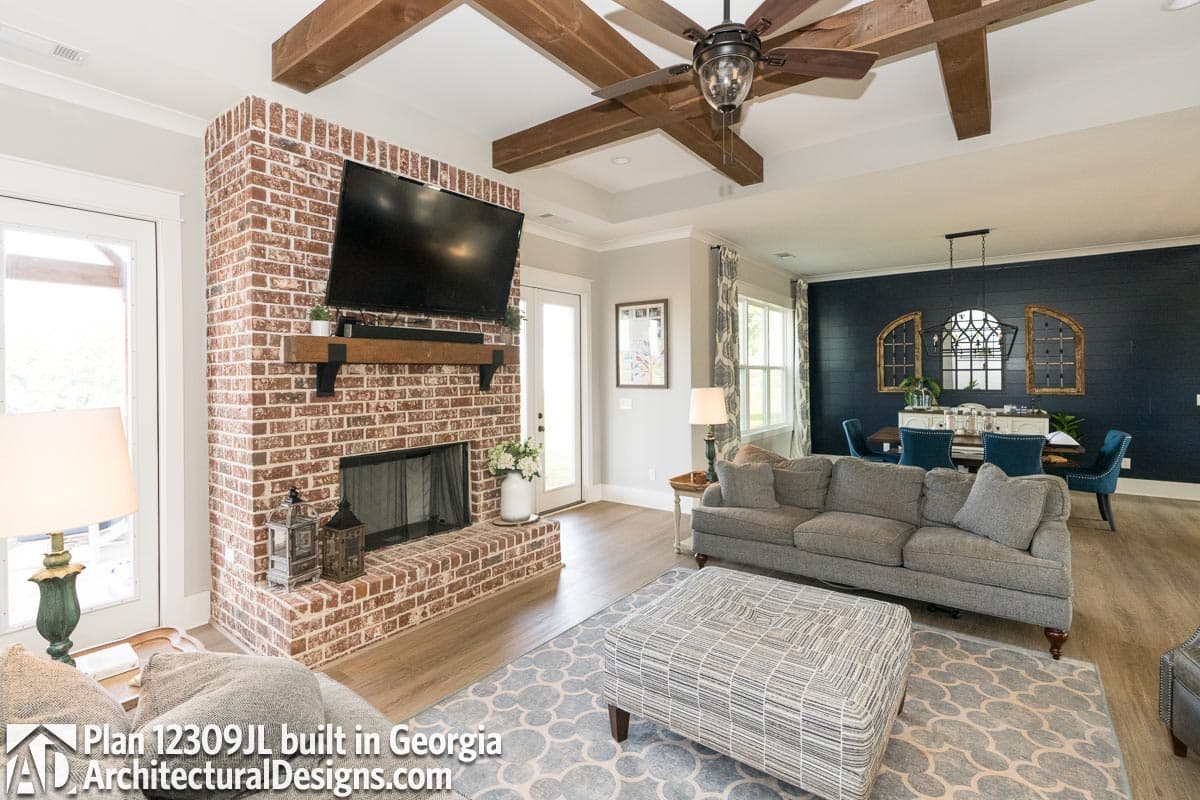 Client Photo id:  381472