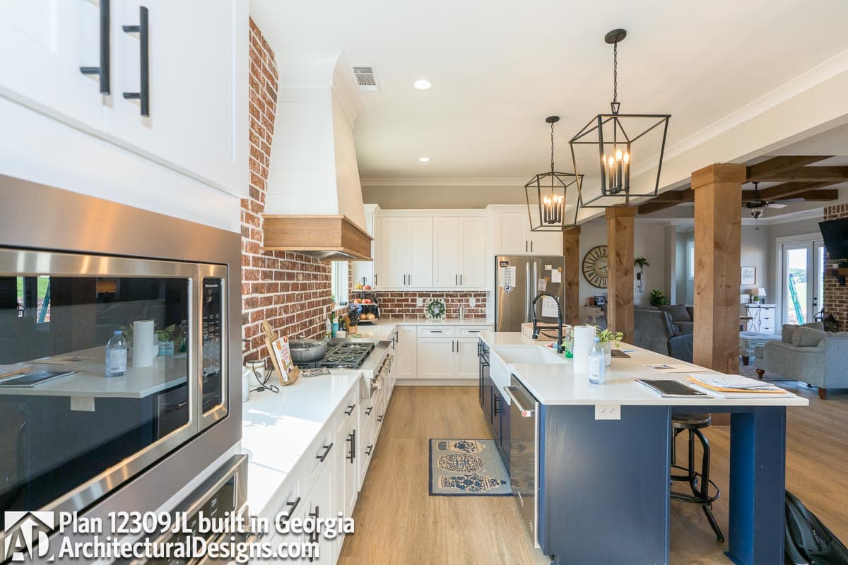 Client Photo id:  381456