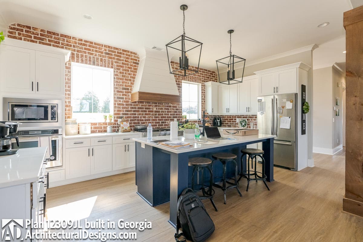 Client Photo id:  381452