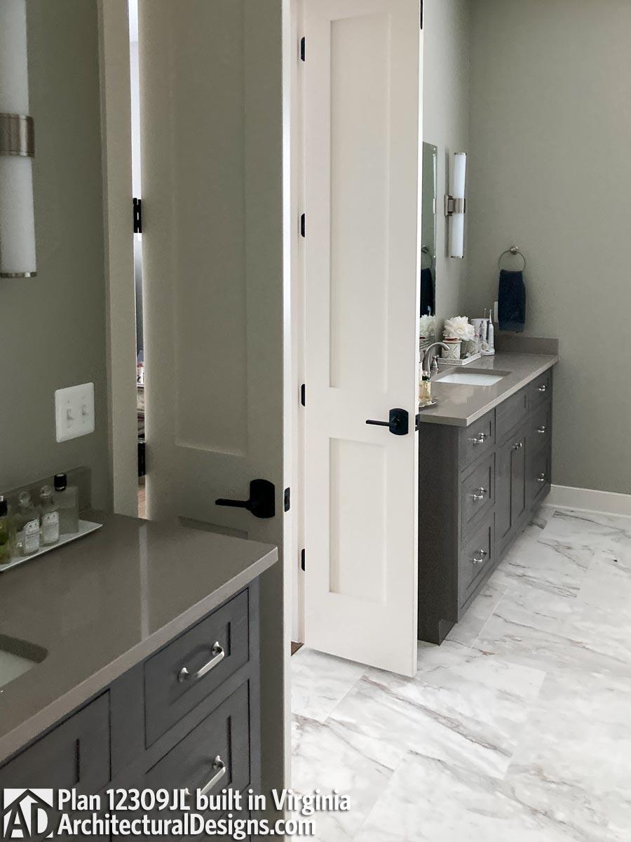 Client Photo id:  376421