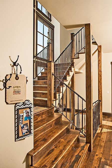 Plan 95029RW: Grand Mountain Lodge - 4531 Sq Ft - Architectural Designs - Image #12 - Craftsman, Mountain, Northwest, Rustic