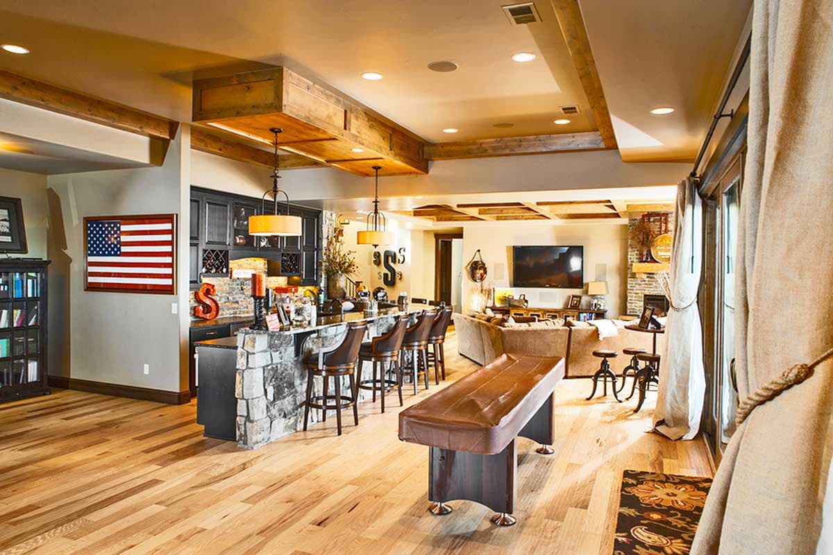 Plan 95029RW: Grand Mountain Lodge - 4531 Sq Ft - Architectural Designs - Image #13 - Craftsman, Mountain, Northwest, Rustic