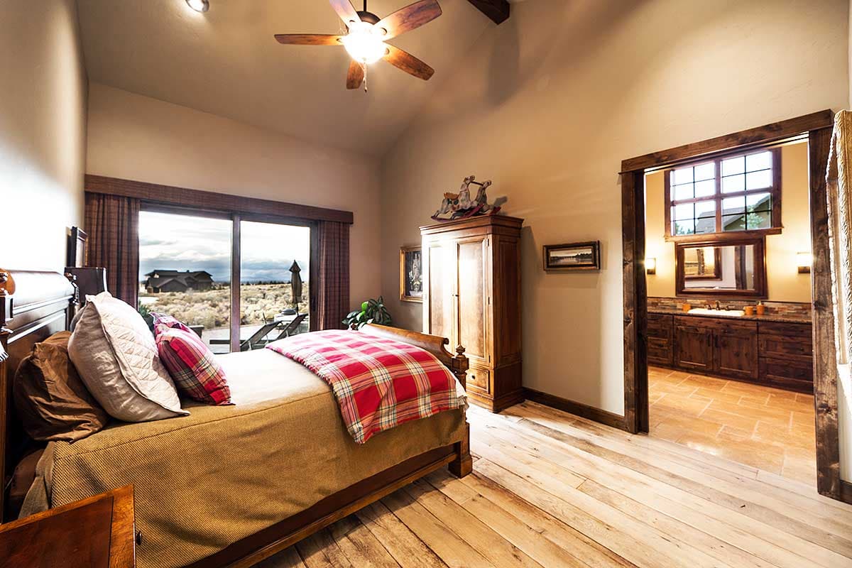 Plan 54226HU: Exceptional 3 Bedroom Craftsman with Bonus Room  - Image #19 - Craftsman, Mountain, Northwest, Rustic