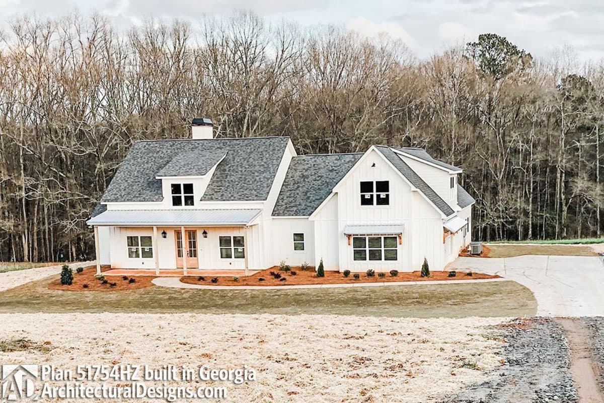 Plan 51754HZ: Modern Farmhouse Plan with Bonus Room - 2686 Sq Ft - Image #35 - Country, Farmhouse, Modern Farmhouse, New American, Traditional