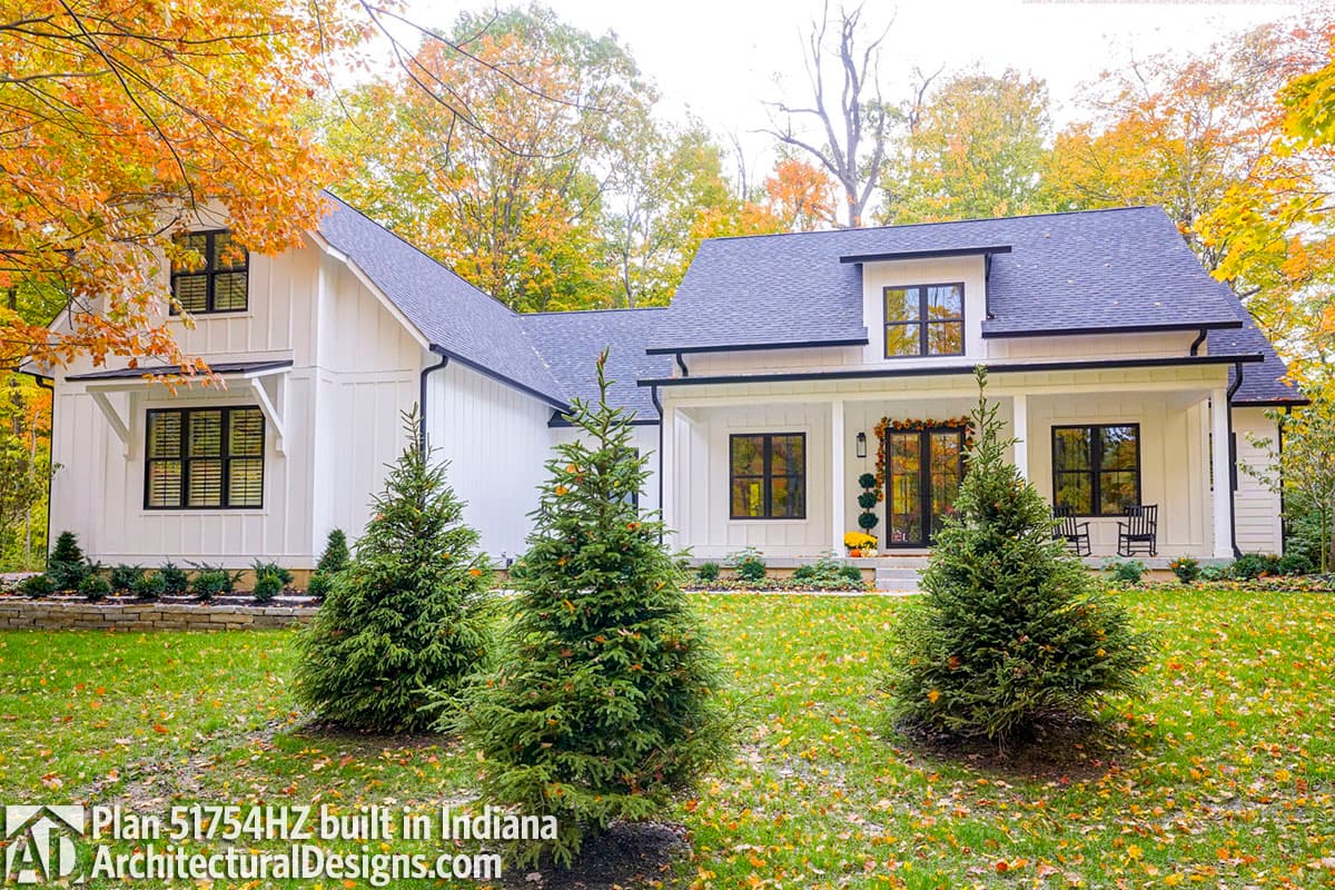 Plan 51754HZ: Modern Farmhouse Plan with Bonus Room - 2686 Sq Ft - Image #22 - Country, Farmhouse, Modern Farmhouse, New American, Traditional