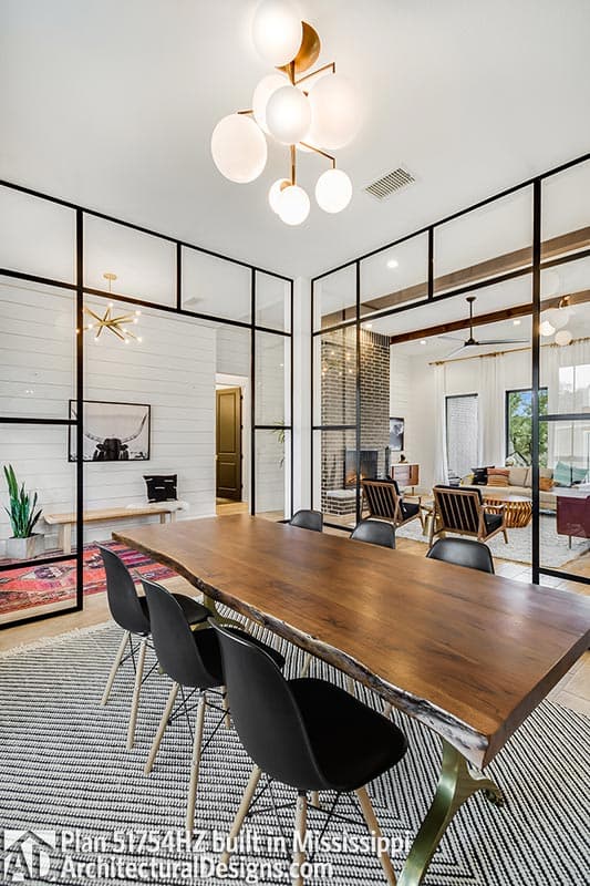 Client Photo id:  281784