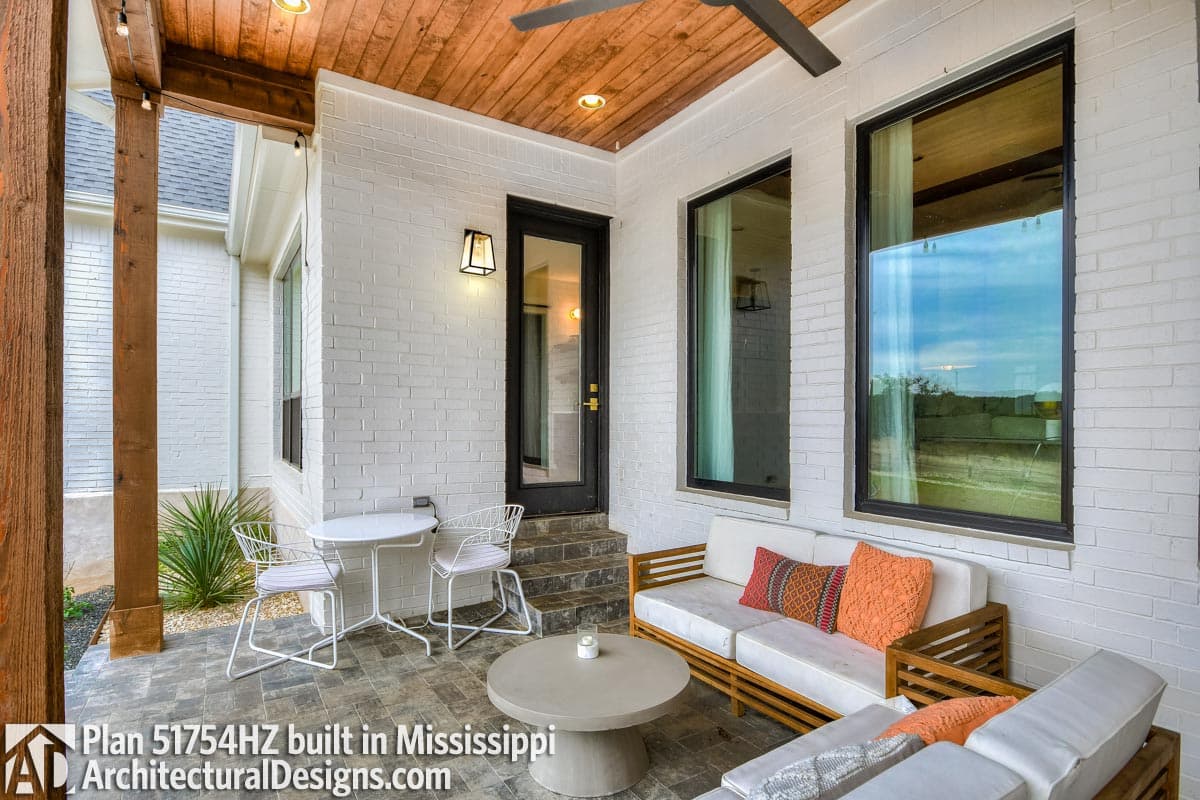 Client Photo id:  281797