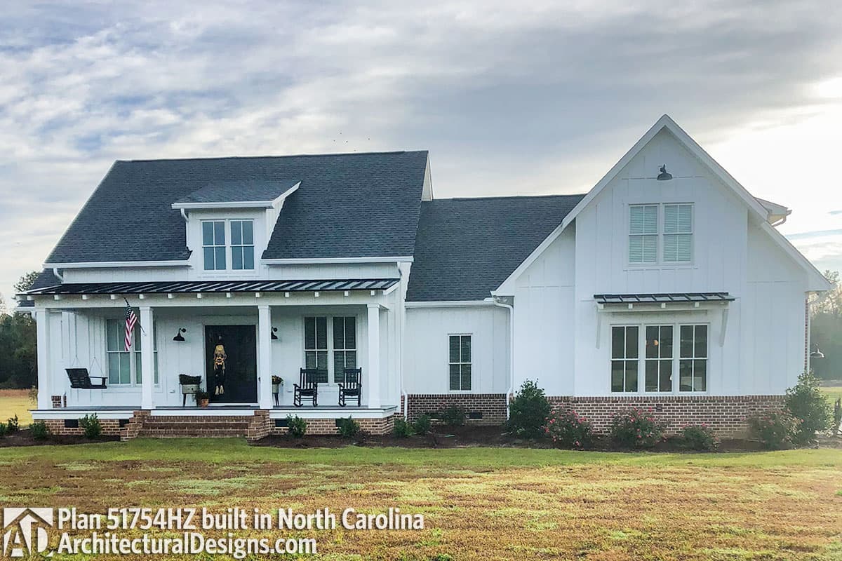 Plan 51754HZ: Modern Farmhouse Plan with Bonus Room - 2686 Sq Ft - Image #25 - Country, Farmhouse, Modern Farmhouse, New American, Traditional