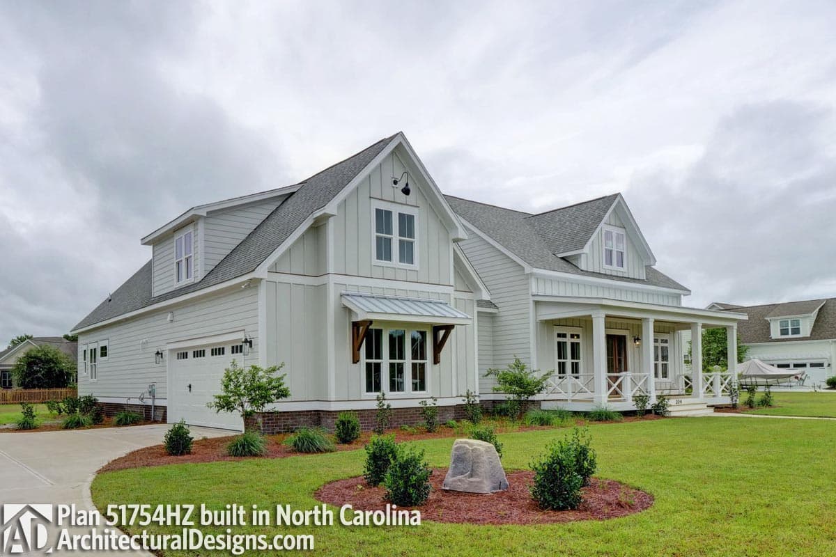 Plan 51754HZ: Modern Farmhouse Plan with Bonus Room - 2686 Sq Ft - Image #37 - Country, Farmhouse, Modern Farmhouse, New American, Traditional