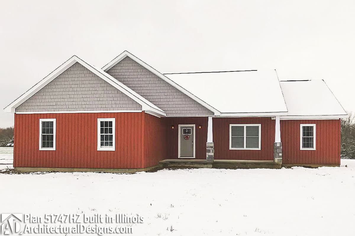 build gallery item - House Plan 51747HZ comes to life in Illinois