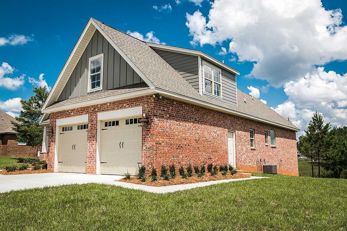 Plan 51750HZ: 4 Bed Craftsman with Open Concept Living Space and Bonus Room - Image #5 - Country, Traditional