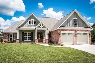 4 Bed Craftsman with Open Concept Living Space and Bonus Room