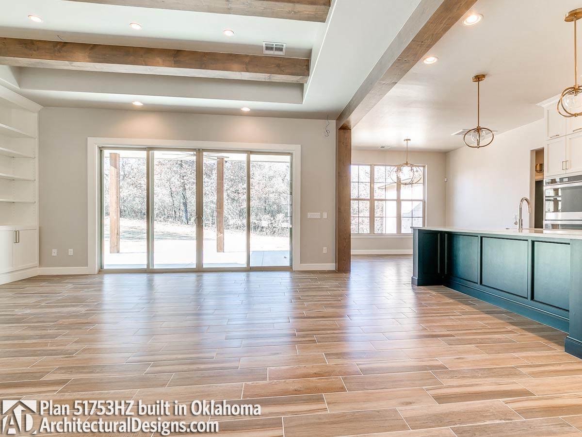 Client Photo id:  299819