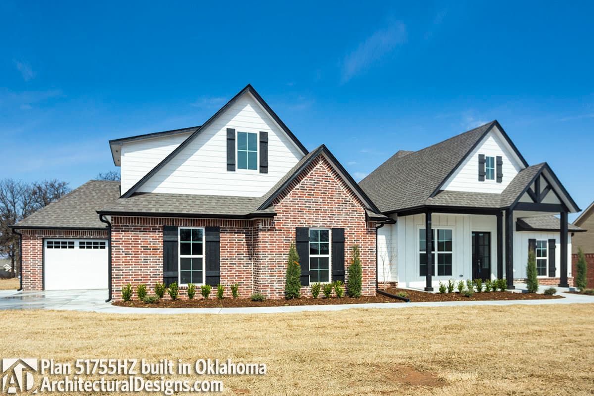 build gallery item - House Plan 51755HZ comes to life in Oklahoma