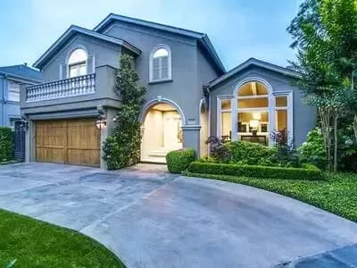 4 Bed Luxury House Plan with Double Front Doors