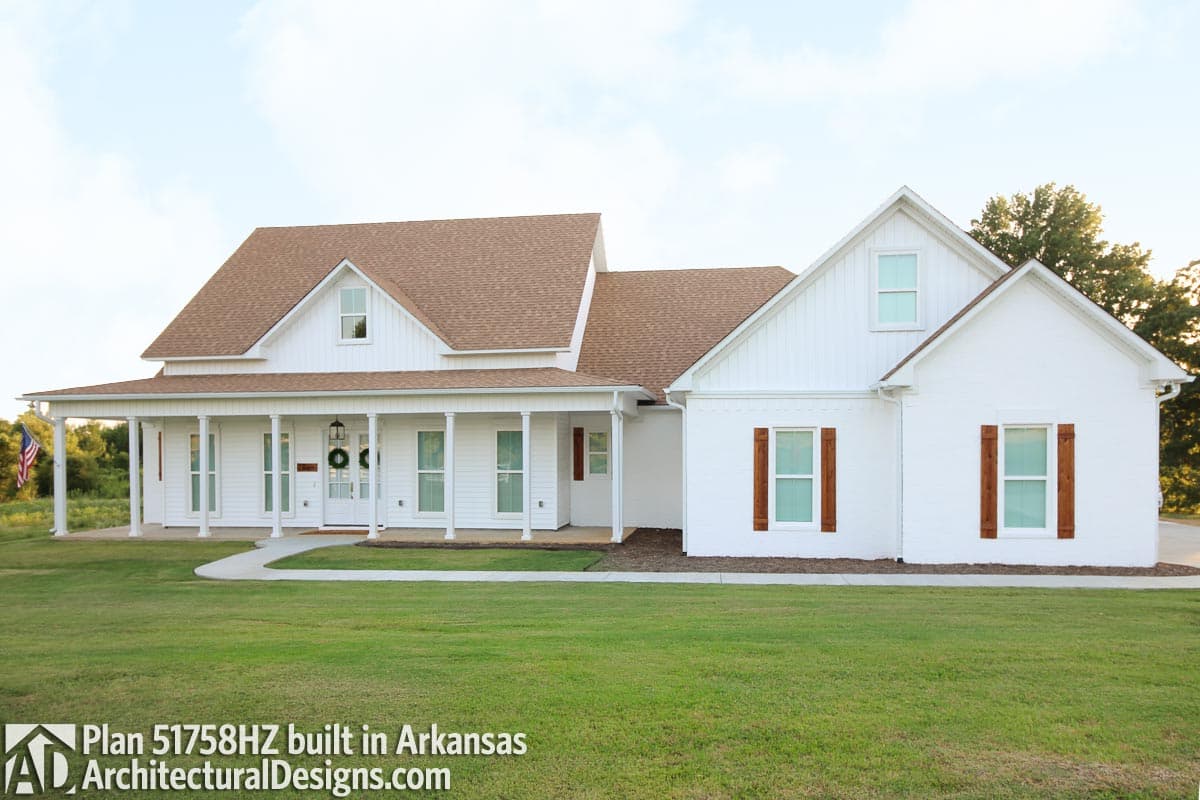 build gallery item - House Plan 51758HZ Comes to Life in Arkansas