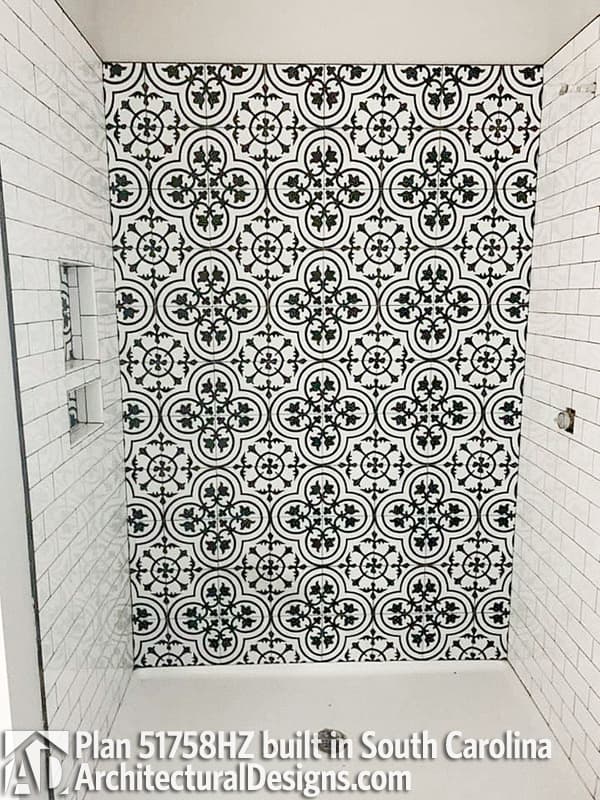 Client Photo id:  323590