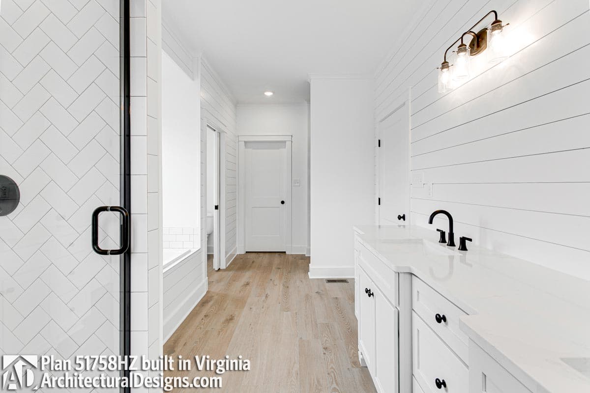 Client Photo id:  353550