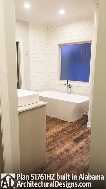 Client Photo id:  298331