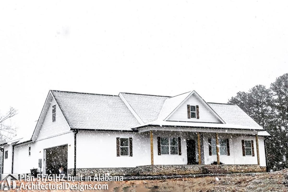 build gallery item - House Plan 51761HZ Comes to Life in Tennessee