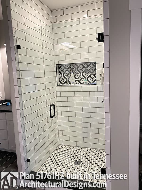 Client Photo id:  324991