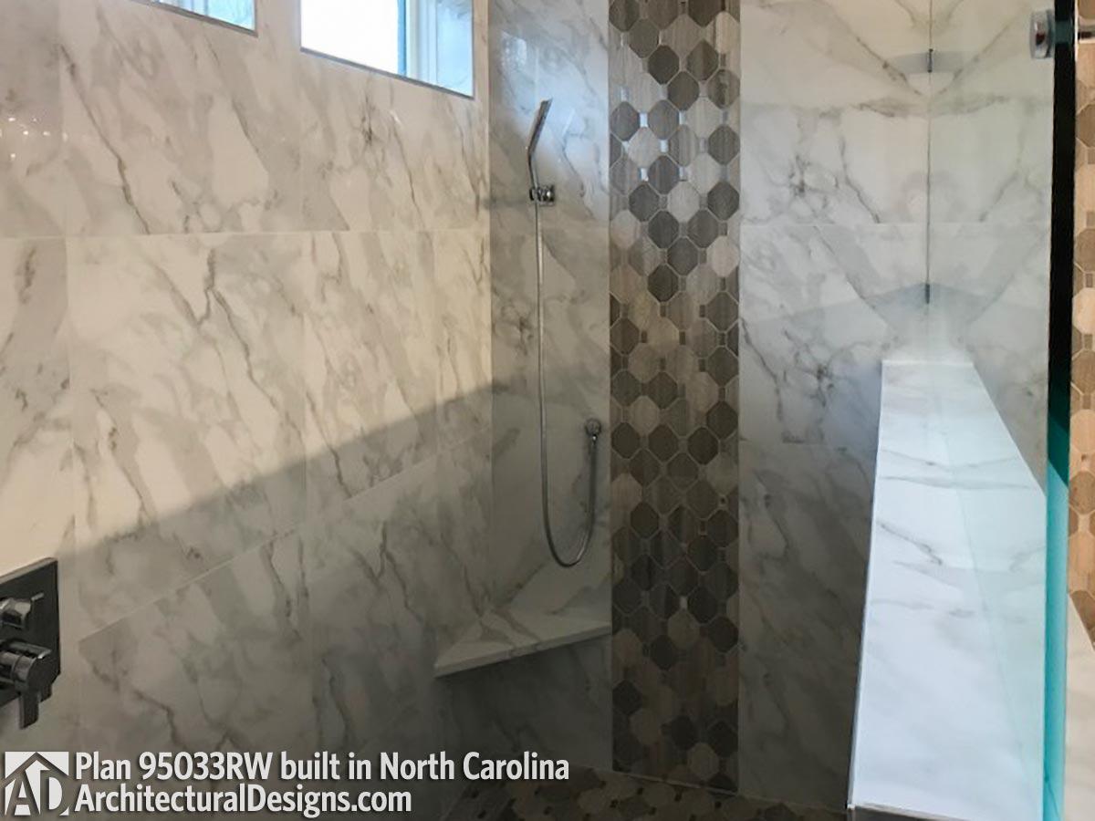 Client Photo id:  263386