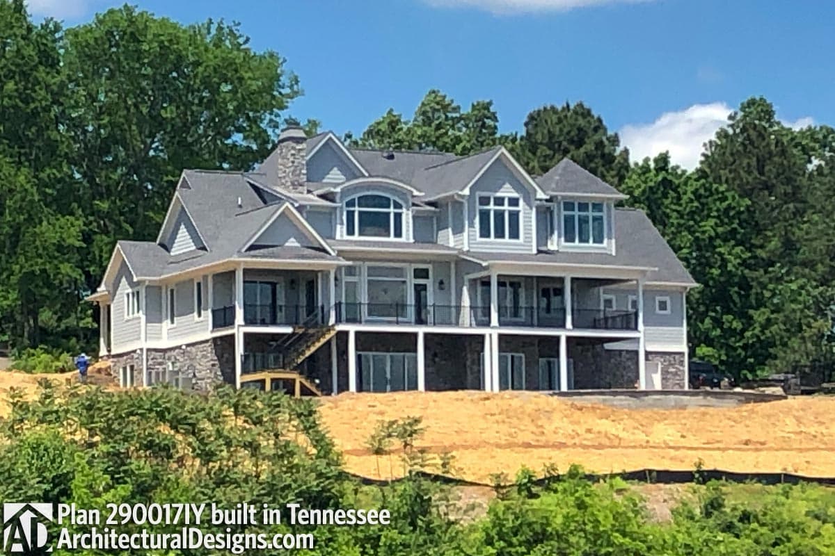 Client Photo id:  348318