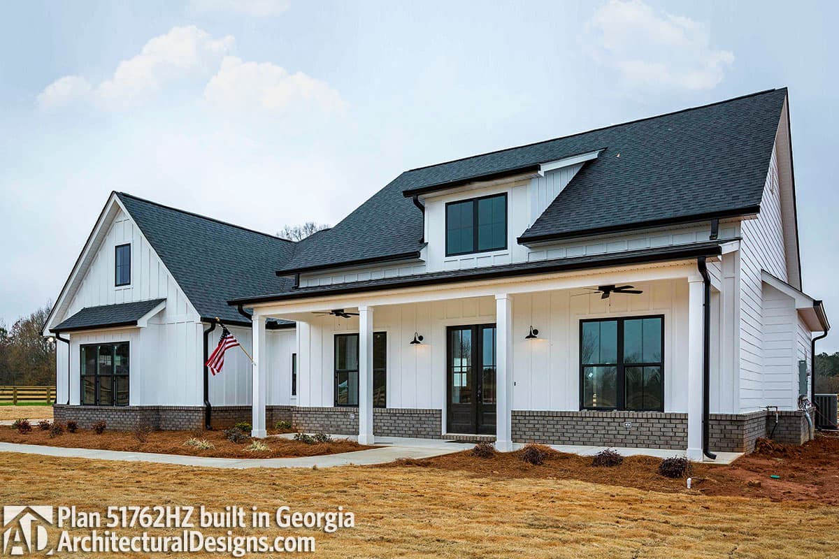 build gallery item - Modern Farmhouse Plan 51762HZ Comes to Life in Georgia Again!