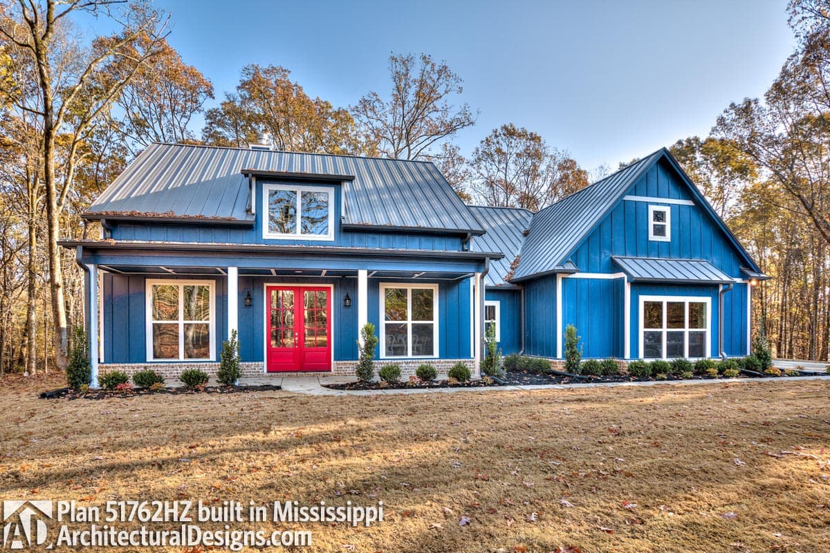 build gallery item - Modern Farmhouse Plan 51762HZ comes to life in Mississippi