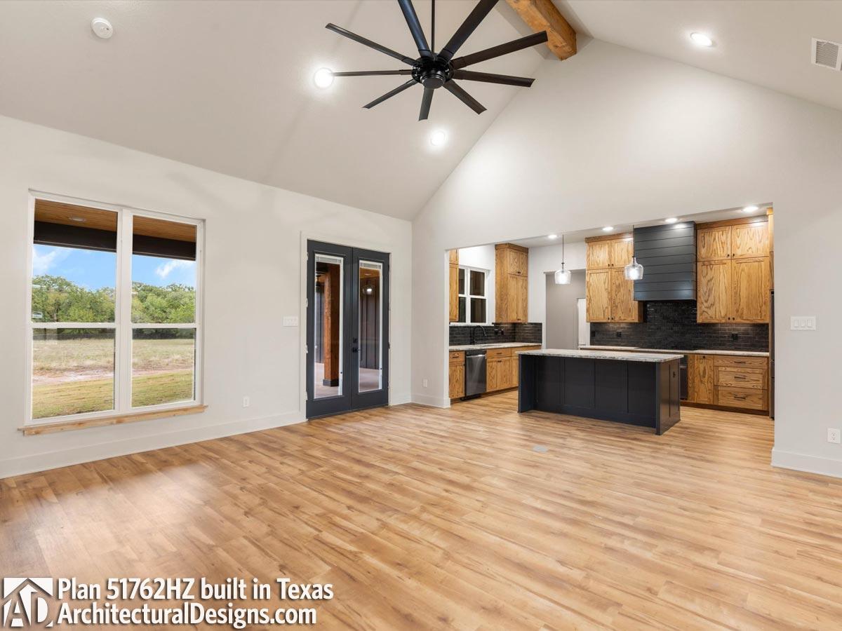 Client Photo id:  437139