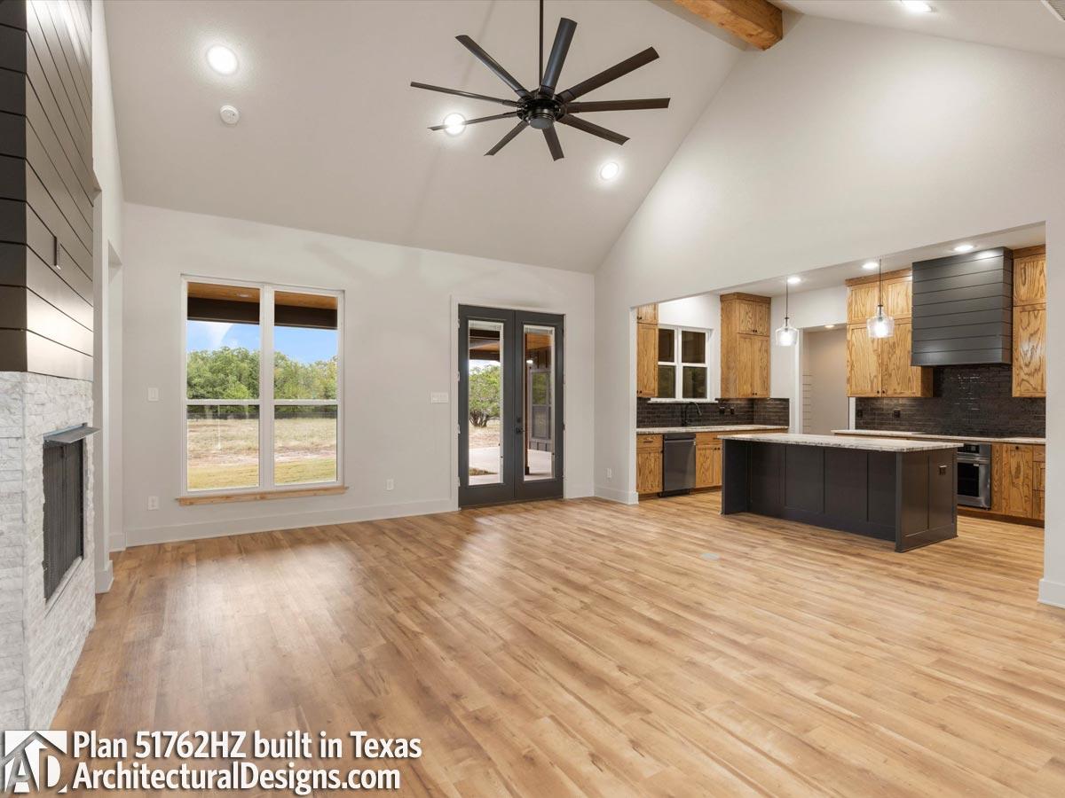 Client Photo id:  437138