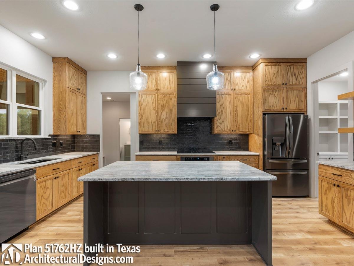 Client Photo id:  437136