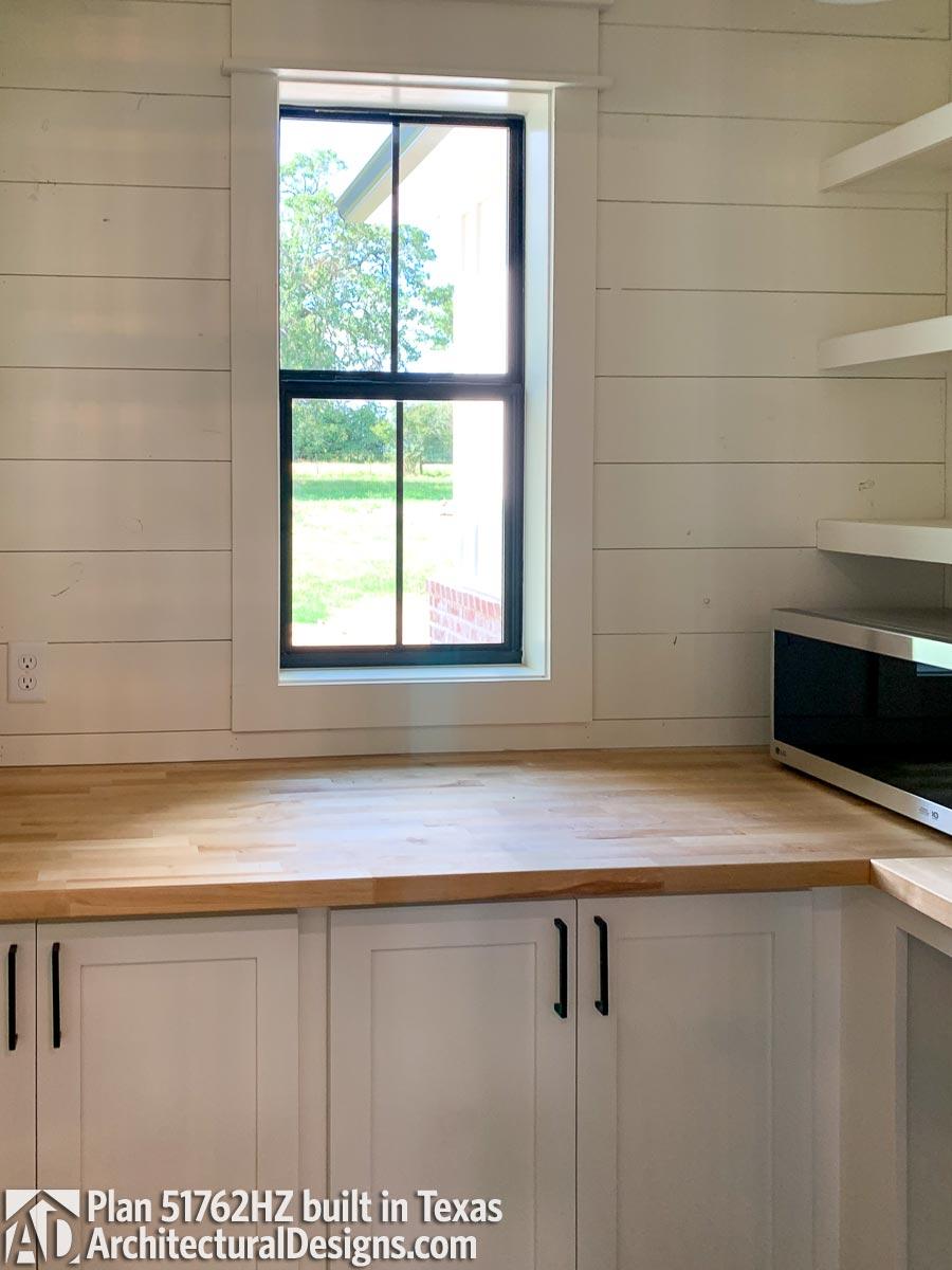 Client Photo id:  338128