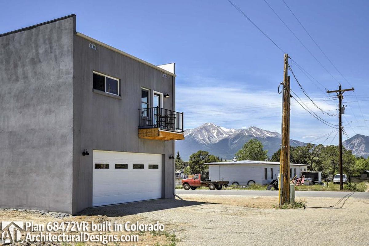 build gallery item - House Plan 68472VR Comes to Life in Colorado!
