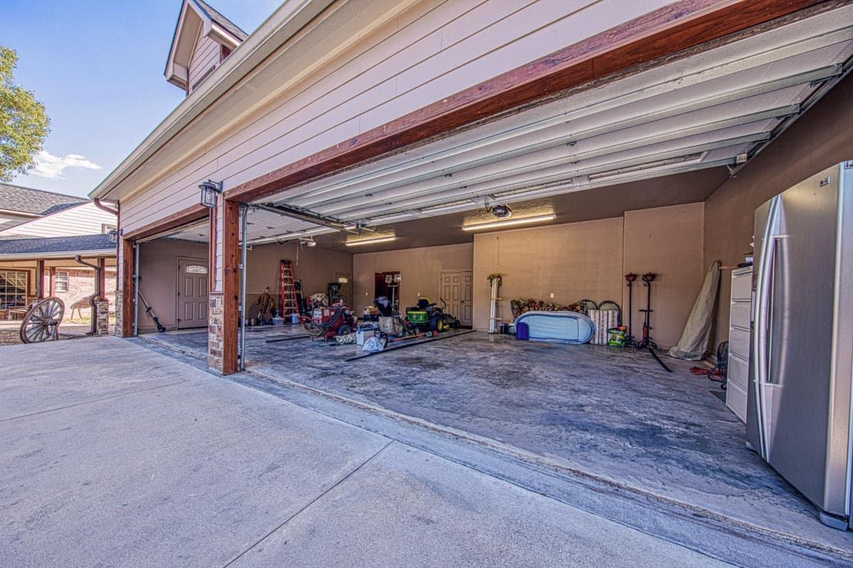 Plan 68471VR: Detached Garage Plan with Man Cave Potential - Image #4 - Country, Traditional