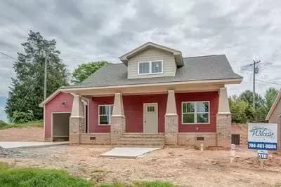 Bungalow with First Floor Master