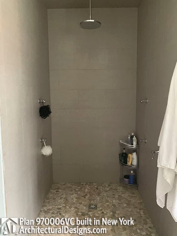 Client Photo id:  331459