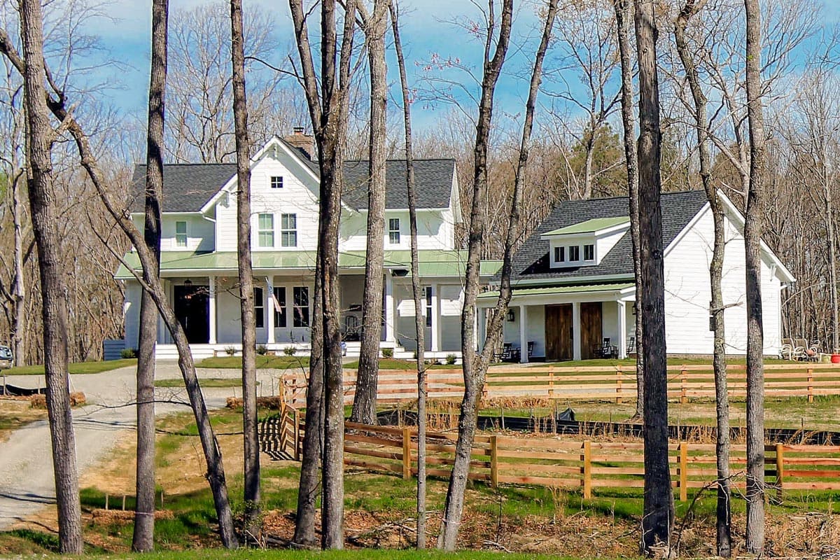 Plan 500018VV: Quintessential American Farmhouse with Detached Garage and Breezeway - 3134 Sq Ft - Image #6 - Cottage, Country, Farmhouse, Modern Farmhouse, New American, Southern, Traditional