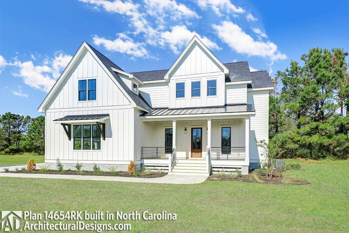 Plan 14654RK: Modern Farmhouse with Optional Finished Lower Level - 3447 Sq Ft - Image #6 - Craftsman, Farmhouse, Modern Farmhouse, New American