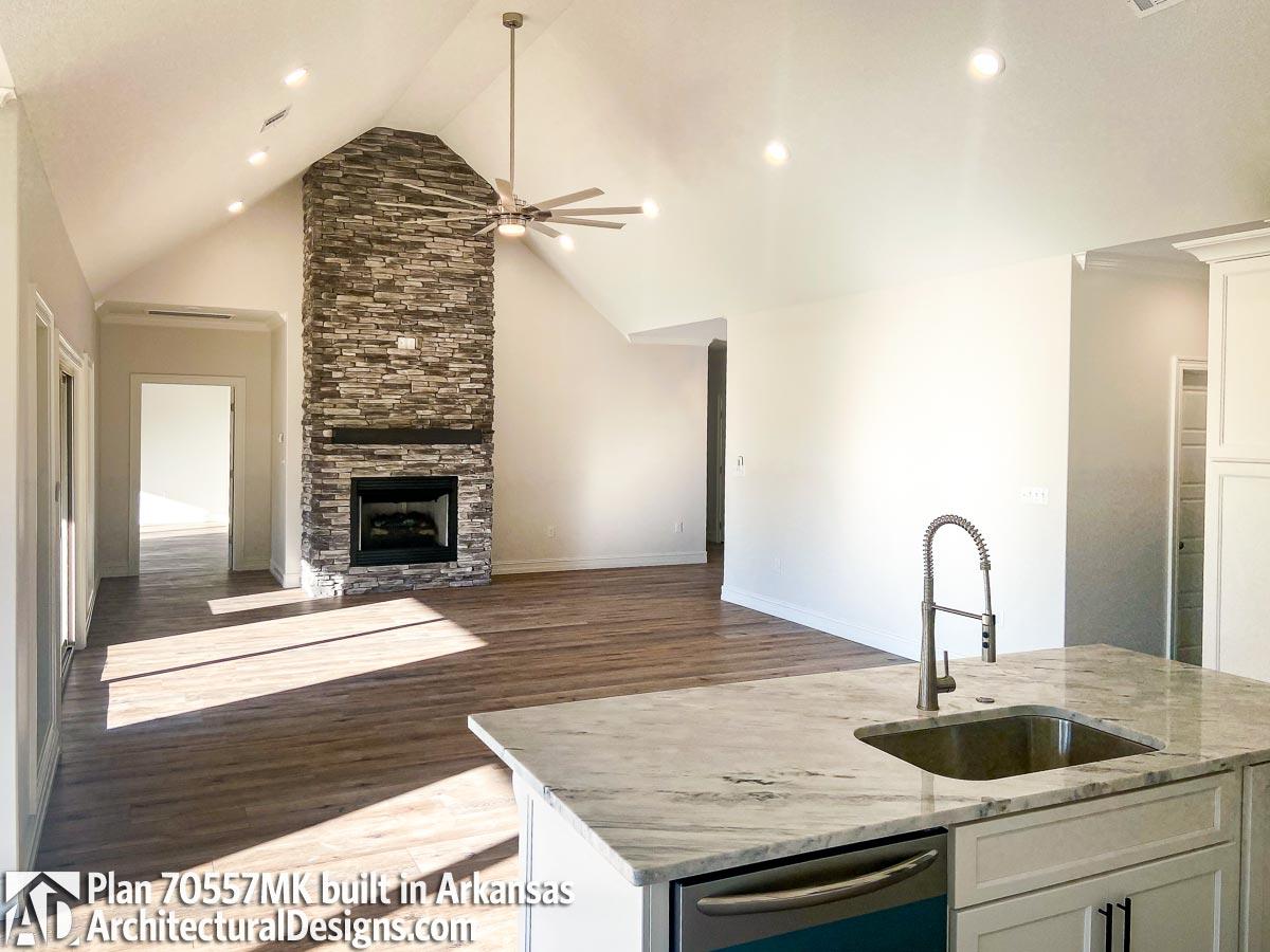 Client Photo id:  386615