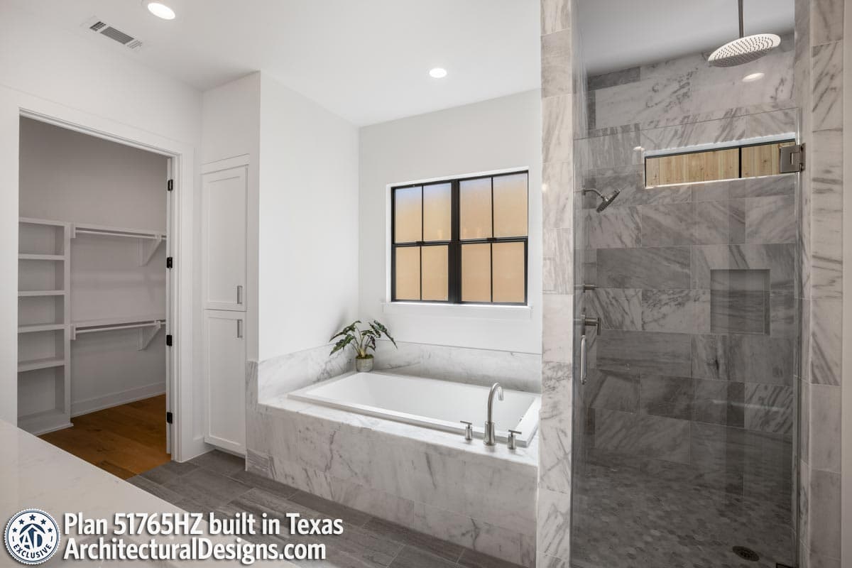 Client Photo id:  411860