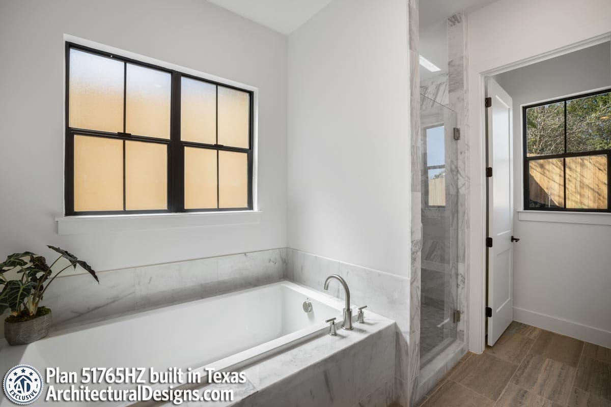 Client Photo id:  411857