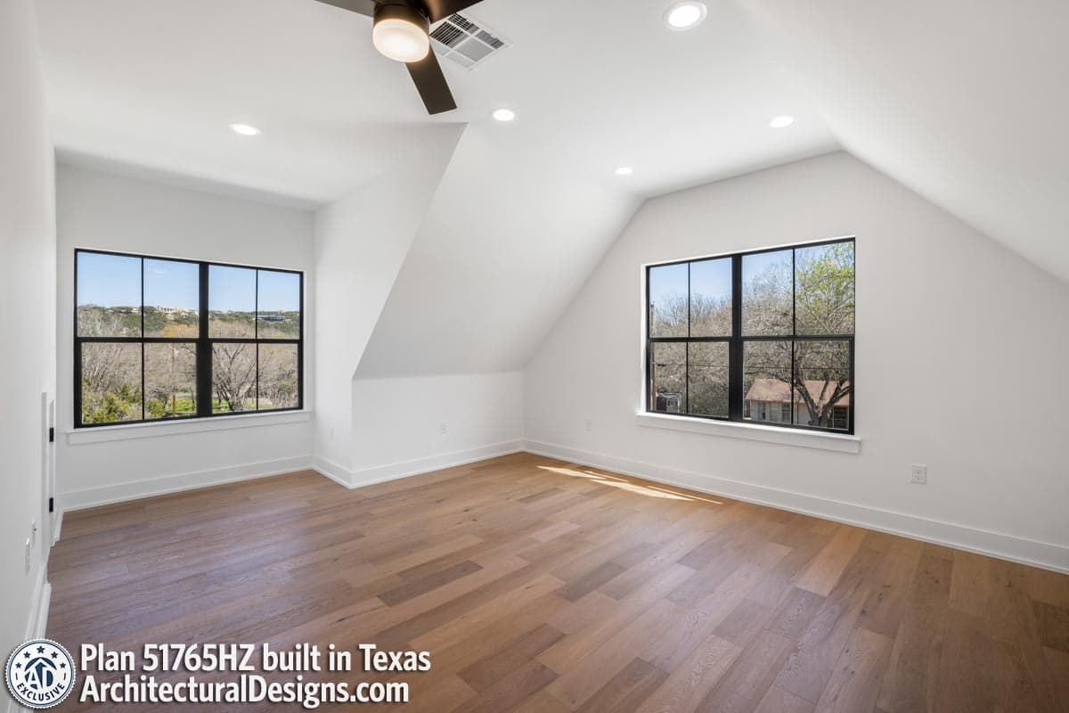 Client Photo id:  411854