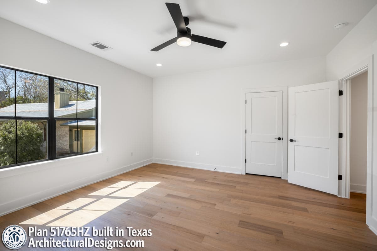 Client Photo id:  411853