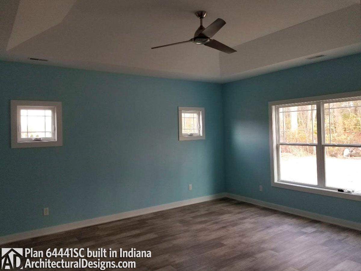 Client Photo id:  339438