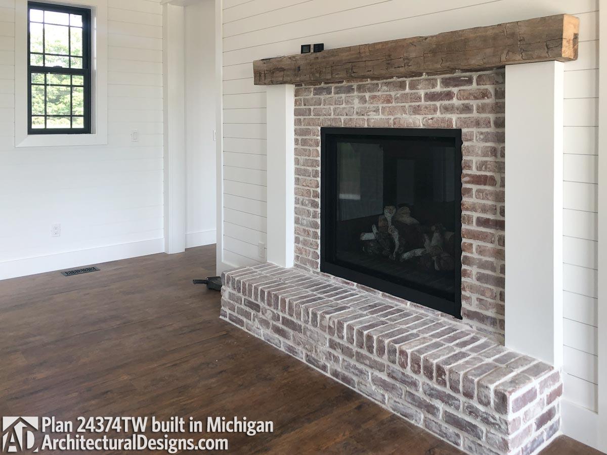 Client Photo id:  347916