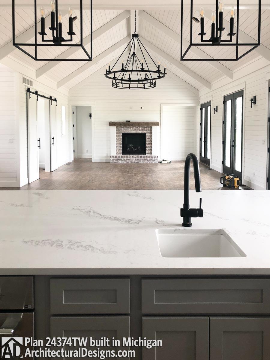 Client Photo id:  347919